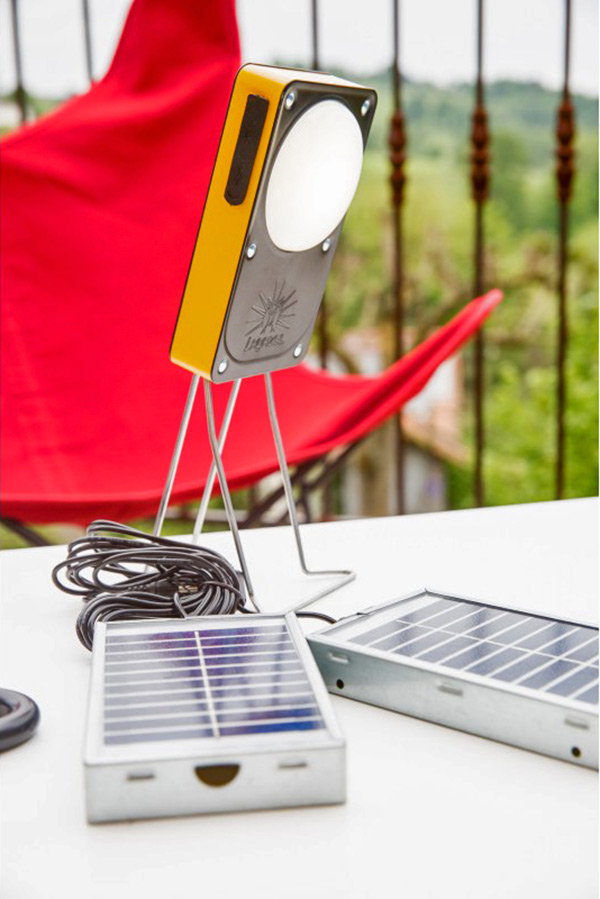 lampe solaire table papillo